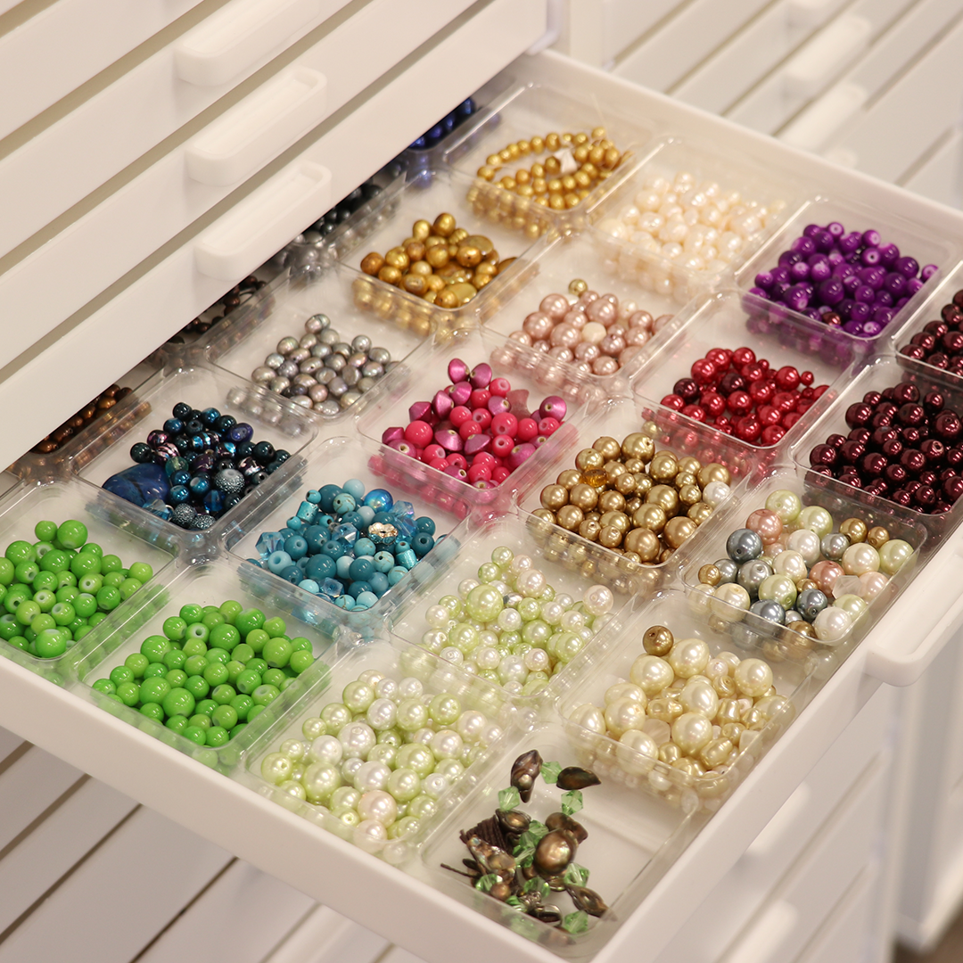 accessory-tray-30-compartment-embellishmentsb.png